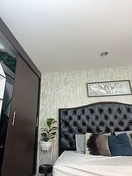 Snapshot of Lander_Cruz chatting on June 2, 6:08 pm Lander Cruz online show from June 2, 6:08 pm
