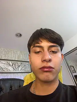 Lander Cruz online show from February 20, 7:38 pm