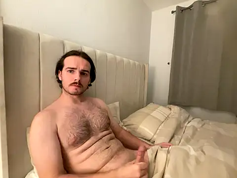 Leofever1 online show from December 2, 9:27 pm