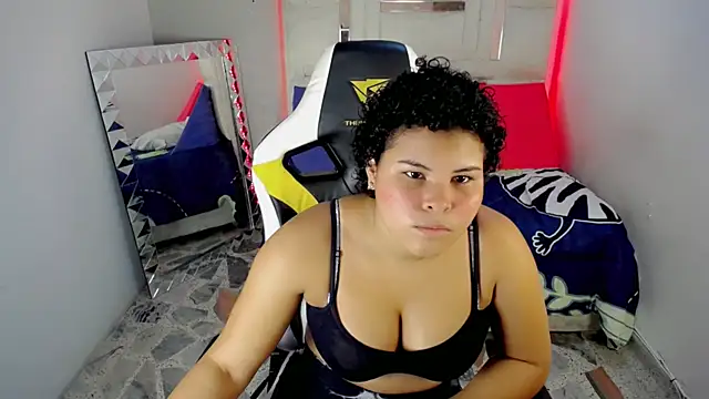 Baileyy  online show from December 4, 5:23 pm