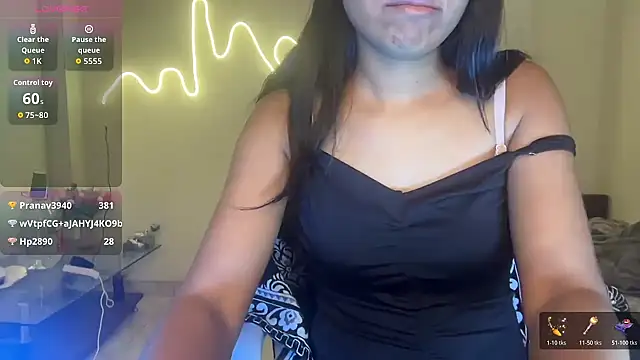 Snapshot of lovely_monisha chatting on December 14, 8:58 pm lovely monisha online show from December 14, 8:58 pm