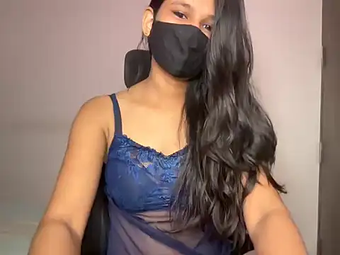 Snapshot of lovely_monisha chatting on February 6, 6:42 am lovely monisha online show from February 6, 6:42 am