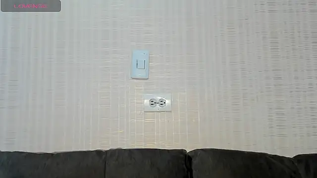 isa bellaax online show from January 12, 12:34 pm