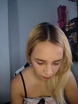 KasumiSophia online show from February 16, 12:26 pm