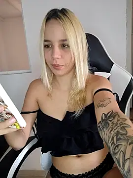 KasumiSophia online show from March 1, 12:49 pm