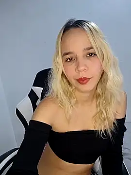 KasumiSophia online show from March 6, 12:22 pm