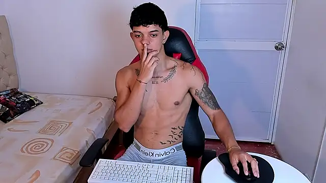 noah cole  online show from January 16, 6:34 pm