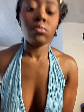 Cynthia es online show from July 8, 5:24 pm
