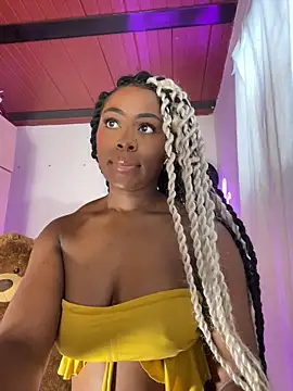 Cynthia es online show from June 16, 2:06 pm