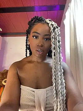 Cynthia es online show from June 11, 1:19 pm