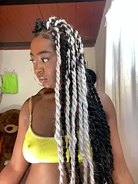 Cynthia es online show from April 13, 3:05 pm