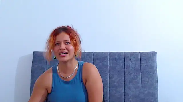 hottie couplee online show from March 12, 12:27 am