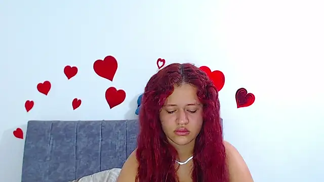 hottie couplee online show from June 27, 3:23 am