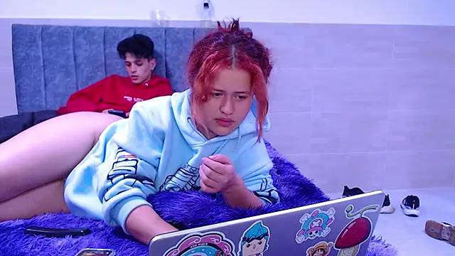 hottie couplee online show from January 14, 10:57 pm