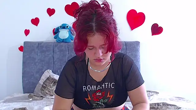 hottie couplee online show from July 1, 10:43 pm