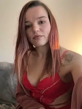 LoreenKinky online show from December 3, 9:31 am