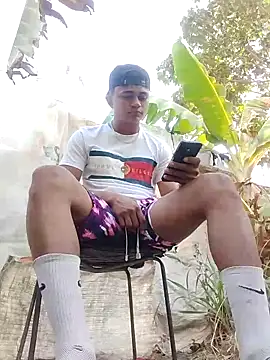 youngboypiss online show from February 28, 11:43 am