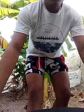 youngboypiss online show from February 11, 11:21 am