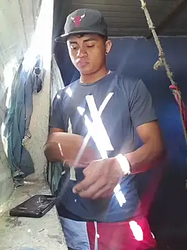 youngboypiss online show from December 22, 3:23 pm