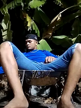 youngboypiss online show from February 6, 12:06 am