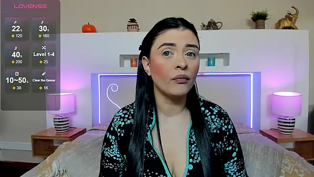 AnikaRomanoff  online show from February 11, 11:43 am