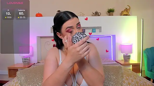 AnikaRomanoff  online show from March 12, 11:25 am