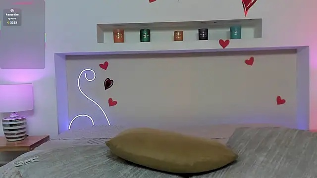 AnikaRomanoff  online show from March 3, 11:28 am