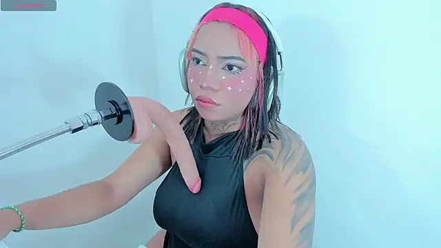 leticia lynn1 online show from January 10, 8:59 pm