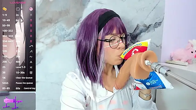 sofia shadow  online show from March 5, 3:58 am