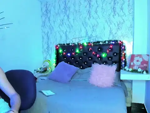 BlakeNoir  online show from December 16, 8:57 pm