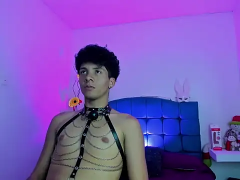 BlakeNoir  online show from March 7, 3:46 am