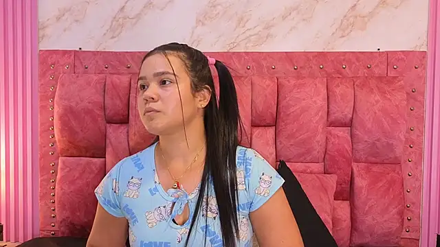 ValeryMorales online show from February 4, 7:31 pm