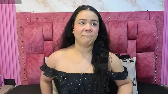 ValeryMorales online show from March 15, 6:04 pm