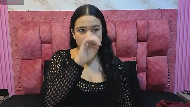 ValeryMorales online show from March 18, 8:43 pm