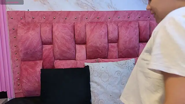 ValeryMorales online show from March 7, 7:19 pm