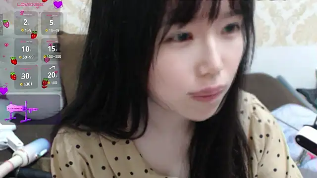 Snapshot of himaridesu chatting on June 25, 4:23 pm himaridesu online show from June 25, 4:23 pm
