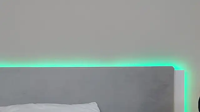 RachaelMils online show from March 2, 5:08 am