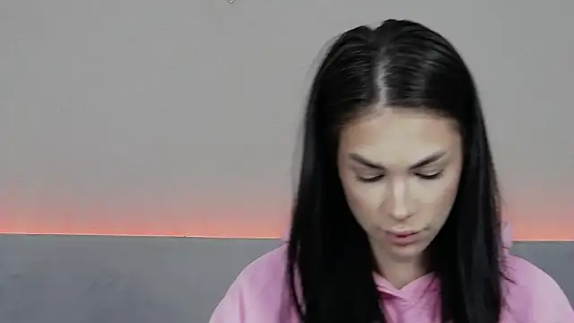 RachaelMils online show from February 7, 3:47 am