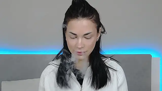 RachaelMils online show from March 13, 4:06 am