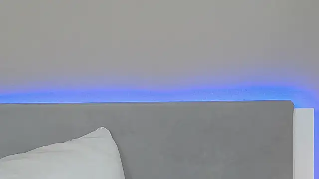 RachaelMils online show from March 15, 3:57 am