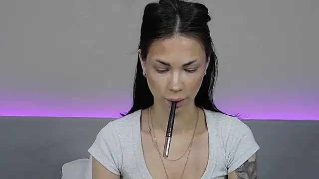 RachaelMils online show from January 12, 4:08 am