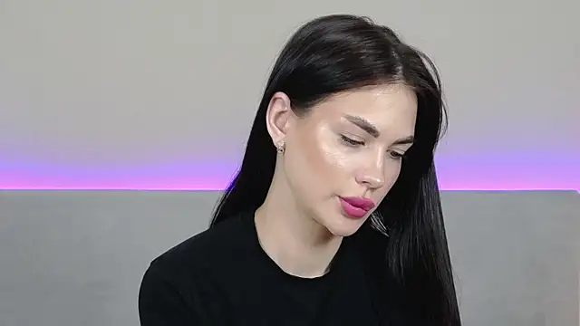 RachaelMils online show from March 27, 8:26 am