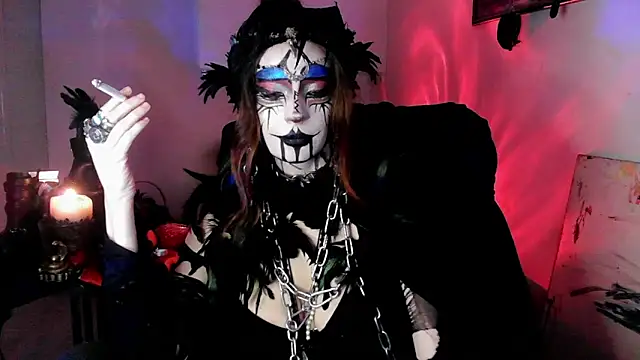 EmpressMorrigan online show from December 17, 9:58 am