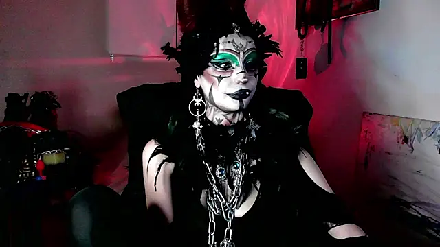 EmpressMorrigan online show from December 19, 11:12 am