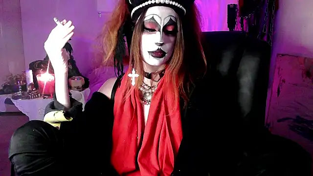 EmpressMorrigan online show from February 6, 2:13 pm