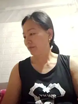 Lili-123k online show from April 17, 1:03 pm