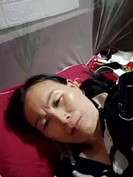 Snapshot of Lili-123k chatting on March 3, 4:19 am Lili-123k online show from March 3, 4:19 am