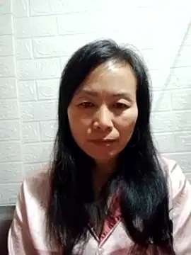 Lili-123k online show from December 17, 1:21 am