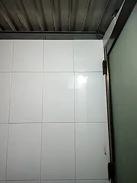 felicity chloe online show from April 13, 11:25 am