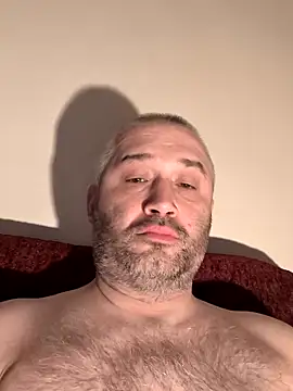 Olomoucak1982 online show from March 9, 8:01 pm